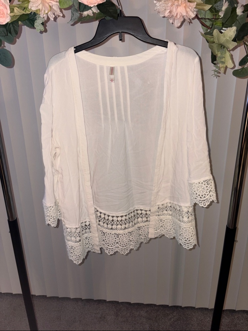 Xhilaration White Lace Open Front Cardigan Boho Lightweight